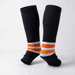Chaussettes de hockey sur glace de haute qualité, durables et performantes, vêtements de sport avec service OEM, solutions de fabrication pour marques personnalisées - Product Image 1