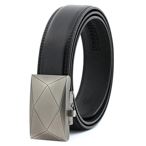 Ceinture en cuir de vachette marron avec boucle rectangulaire automatique argentée, conçue pour un usage décontracté et une mode quotidienne - Product Image 2