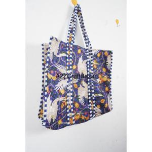 Bolso de playa grande de algodón multicolor a rayas acolchado a mano para mujer, el más vendido, estilo Rajasthan, ideal para exposiciones y fiestas. - Product Image 4