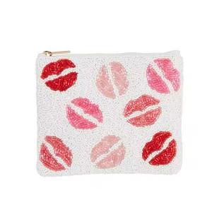 Porte-monnaie artisanal en perles HEART avec logo personnalisé, pochette à monnaie colorée en perles de rocaille pour femmes, avec broderie. - Product Image 4
