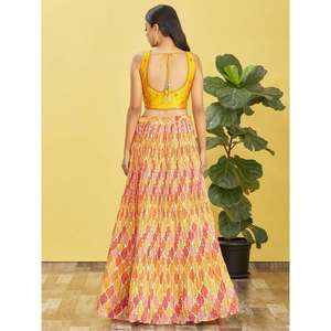 Lehenga Choli de fiançailles jaune brodé semi-cousu, charmant, par Zeel Clothing - Product Image 3