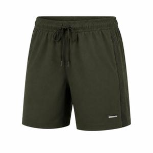 Shorts de sport pour homme en polyester vert olive, taille mi-haute, cordon de serrage, bande latérale, poches latérales, séchage rapide, coupe-vent, écologique - Product Image 1