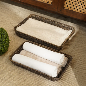 Plateau de service et décoratif en rotin de style moderne, personnalisable en taille, durable et écologique - Product Image 1