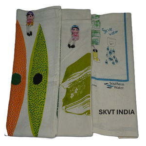 Essuie-tout de cuisine en tissu de sac à farine 100 % coton biologique, imprimé numériquement avec motif floral, réutilisable, recyclable et jetable - Product Image 5