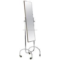 Grand miroir en fer de qualité ronde et de nombreuses formes Horloge murale en métal pour une utilisation temporelle et une décoration murale disponible à un prix abordable