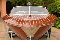 Bateau de plaisance sportif italien Riva Scoiattolo 14 pieds, artisanat ancien et moderne, construit sur mesure, en fibre de verre/bois, moteur hors-bord.