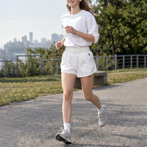 Pantalones cortos de running 2 en 1 para mujer con forro incorporado y bolsillo con cremallera, pantalones cortos de entrenamiento de poliéster y elastano de secado rápido para gimnasio y pickleball - Product Image 1