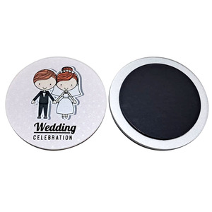 Aimant de réfrigérateur personnalisé en acrylique rose – Autocollant magnétique rond de style mariage pour la décoration et les cadeaux - Product Image 4