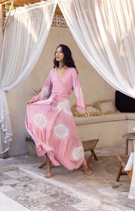 ชุดเดรสยาวสไตล์โบฮีเมียนสุดหรู ผ้าฝ้าย 100% คอวี แขนยาว ทรงเอไลน์ - Product Image 4