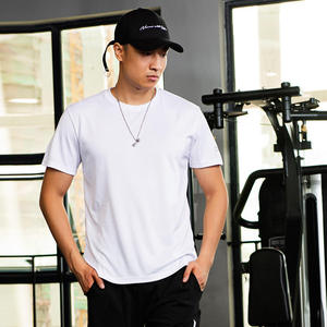 Camiseta Deportiva Blanca de Manga Corta para Hombre, Cuello Redondo, Corte Ajustado, 100% Algodón, Absorbe la Humedad, Impresión por Transferencia de Calor, Personalizada con el Logotipo del Equipo en la Parte Delantera - Product Image 1