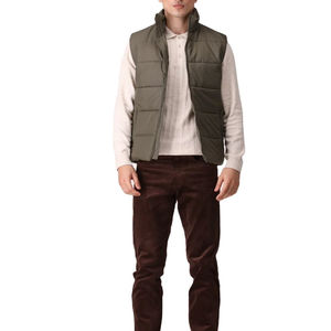 Gilet matelassé léger pour homme, personnalisé, respirant, sans manches, avec rembourrage en coton chaud et compressible, idéal pour l'hiver - Product Image 5