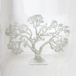 Exquisito Centro de Mesa Decorativo de Reno Metálico, Ideal para Comedores, Banquetes y Reuniones Festivas - Product Image 4