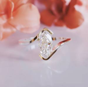 แหวนหมั้นเพชรโมอิสซาไนต์ทรงมาร์คีส์ ชุบทอง 18K เครื่องประดับเงินแท้สุดหรูสำหรับผู้หญิง - Product Image 1