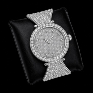 Reloj de Lujo para Mujer con Diamantes, Esfera Redonda de 30 mm, Cuarzo Analógico, Caja de Cristal de Zafiro, Estilo Plateado con Incrustaciones de Diamantes - Product Image 3