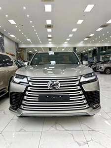 Obtenez un SUV de luxe de grande taille d'occasion 2025, modèle LX 600, édition luxe - Product Image 1