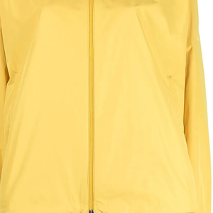 เสื้อแจ็คเก็ตกันลมกันน้ำสีเหลืองไซส์พลัส รุ่น Cecile พร้อมฮู้ด ซิปสองทาง ปลายแขนยางยืด ปรับชายเสื้อได้  พร้อมป้ายโลโก้ลายเซ็น - Product Image 6