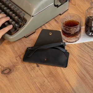 Estuche para Gafas de Cuero Genuino de Perfil Delgado, Elegante Funda para Lentes, Envío Internacional al por Mayor LGC-0116 - Product Image 1