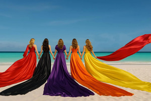 Nouvelle Robe Longue Fluide Élégante Violette Style Santorin en Soie Satinée – Robe de Soirée Lavande Vibrante - Product Image 2