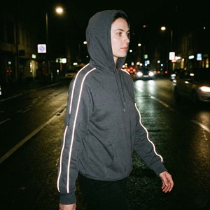 Sweat à capuche en molleton gris anthracite avec bande réfléchissante 3M blanche sur les manches et les côtés, pull décontracté pour l'hiver et l'automne, 100% coton - Product Image 5