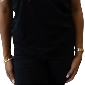 T-shirt AKA Black Mastered It pour femme, logo en chenille, coton premium, décontracté, élégant, à porter au quotidien - Product Image 6