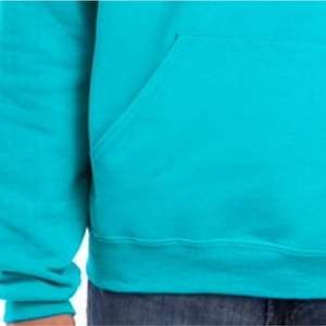 เสื้อฮู้ดดี้ผู้ชายผ้าเทอร์รี่คอตตอน 100% สั่งทำได้ พร้อมโลโก้พิมพ์ดิจิทัล  แบบเรียบง่ายสำหรับฤดูหนาว มีกระเป๋า  รับผลิตแบบ OEM ODM - Product Image 4