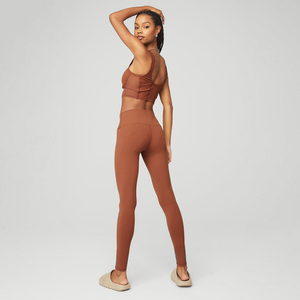Conjunto de Yoga para Mujer Tallas Grandes, Color Rojo Sólido, Calidad Premium, Cintura Media, Ecológico, en Oferta a Precio Económico - Product Image 4