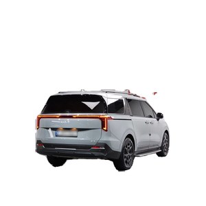 Kia Carnival HEV 2024 de 9 Plazas con Caja de Cambios Automática Gravity, Asientos de Cuero, Cámara Trasera - 6,506 km, Volante a la Izquierda - Product Image 1