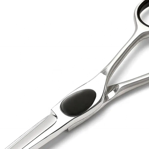 Ciseaux de coiffure professionnels en acier inoxydable de 6 pouces de haute qualité, marque privée, pour la coupe de cheveux, vente en gros - Product Image 5