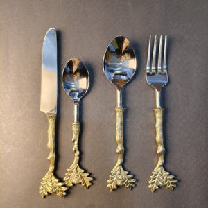Ensemble de couverts en laiton avec motif de feuilles de chêne dorées rustiques, thème forestier, cuillère, fourchette, couteau en acier inoxydable pour la décoration de fête, écologique - Product Image 2