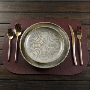 Set de table rond de luxe en similicuir, imperméable, résistant à la chaleur, antidérapant, en PU, avec clous décoratifs, pour assiettes de table - Product Image 5