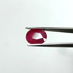 พลอยทับทิมธรรมชาติพม่ารูปไข่ 4.12 กะรัต RBHO-5 - Product Image 4