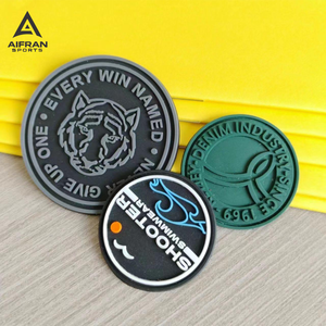 แผ่นแปะ PVC เรืองแสงในที่มืด AIFRAN ป้ายยาง 3 มิติ สะท้อนแสง สำหรับอุปกรณ์นิรภัย เสื้อแจ็คเก็ต สั่งทำได้ ขายส่ง - Product Image 3