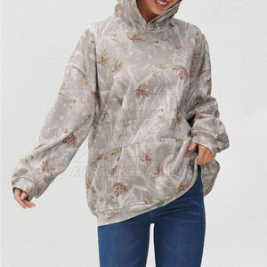 Sudaderas extragrandes transpirables para mujer con capucha ajustable y corte relajado para colecciones de atuendos casuales y elegantes - Product Image 5