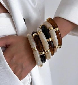 Resin Bangle Bracelets for Senior Waterproof <b>Round</b> Shape Stretchy Bracelet Stack Fashion Jewelry for Wedding Birthday Occasions - Product Image 4