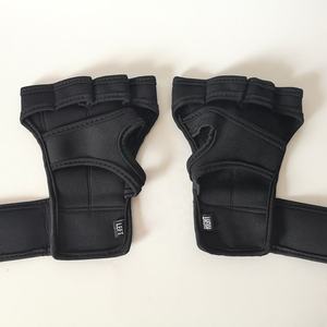 Guantes de Gimnasio Antideslizantes de Silicona para Cross Training, Guantes de Neopreno para Levantamiento de Pesas con Soporte para Muñeca, Venta al Por Mayor - Product Image 4
