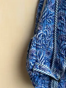 กระเป๋าเป้สะพายหลังผ้าฝ้ายพิมพ์ลายบล็อกทำมือ น้ำหนักเบา พับได้ เหมาะสำหรับวัยรุ่นและผู้หญิง - Product Image 2