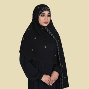 Hijab de Chifón Elegante con Borde de Pedrería, Pañuelo Ligero y Modesto para la Cabeza, Velo Islámico Elegante, Transpirable y Suave al Tacto - Product Image 2