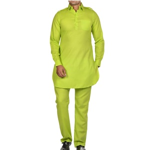 Robe Mehndi de haute qualité de couleur blanche, shalwar kameez pour homme, tenue de mariage, élégante, 100% viscose, fabriquée au Pakistan, salwar kameez de fête - Product Image 3