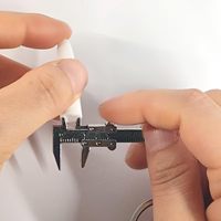 Porte-clés Outil de Mesure Exquis, Nouvelle Arrivée, Indispensable, Puissant, Personnalisé, au Toucher Agréable, Incroyable et Significatif