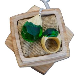 2024 chaud noir blanc et feuille d'or résine coeur et géométrique boucles d'oreilles en bois carré et rond ange Style boucles d'oreilles goutte - Product Image 1