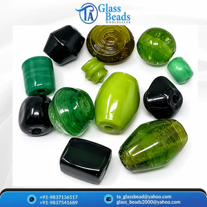 Perles en verre noir de haute qualité, design premium, mélange de couleurs pour la fabrication de bijoux - Product Image 2