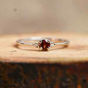 <b>Garnet</b> 925 Sterling <b>Silver</b> Luxury Engagement Wedding Anniversary <b>Ring</b> January Birthstone Gemstone for Her Party Gift - Product Image 1
