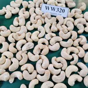 Noix de cajou en vrac exportées vers le Moyen-Orient, marque SANTIGO - Product Image 1