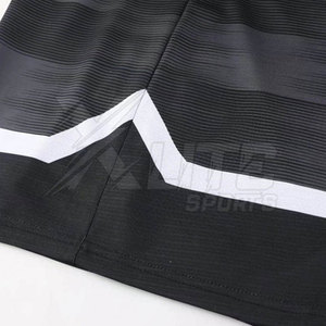 Shorts de football respirants et anti-humidité à faible MOQ, personnalisés pour hommes, grandes tailles, pour équipes de football, entraînements et matchs - Product Image 6