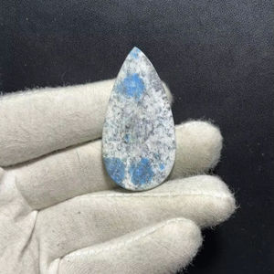 Cabochon en jaspe K2 naturel, pierre précieuse artisanale pour la fabrication de bijoux, pierre à taches bleues, 51,40 ct, 45x23x6 mm - Product Image 2