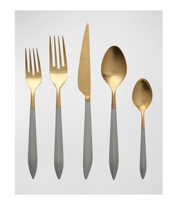 Juego de Cubiertos de 5 Piezas en Dorado y Gris, Diseño Moderno Nórdico 2026, Acero Inoxidable - Product Image 1
