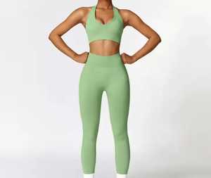 Conjunto de yoga de 2 piezas para mujer: leggings de cintura alta y sujetador deportivo racerback, color azul marino liso, sin costuras, de elastano/nailon transpirable, ropa deportiva frontal activa. - Product Image 3