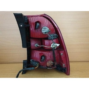 Conjunto de Faro Trasero Izquierdo para Sportage 1994-2008, Usado, OEM 924011F002 - Product Image 4