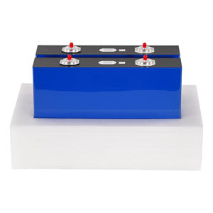 Celdas de Batería Recargables YIXIANG Grado Prismatic LiFePO4 3.2V 628Ah MB56 para Electrodomésticos y Almacenamiento de Energía, 8000 Ciclos, 12KG - Product Image 2