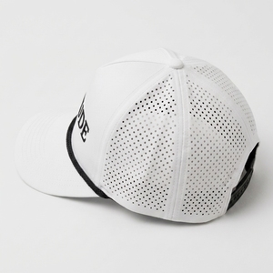 Casquette de golf personnalisée OEM haute performance, perforée au laser, respirante, en polyester, réglable, pour sports de plein air et baseball - Product Image 3